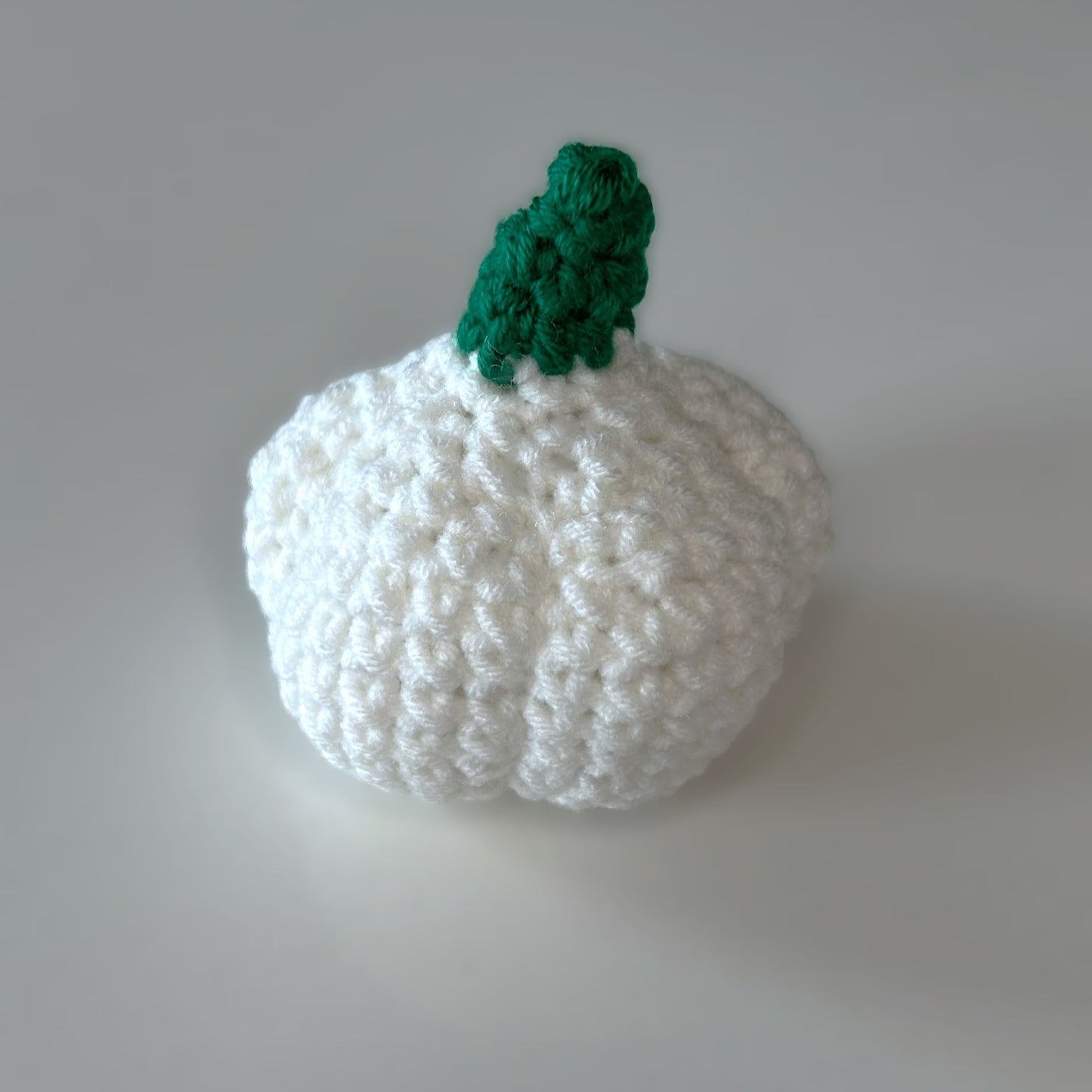 Handmade Crochet Knitted Vegetable Garlic - Gift for Valentine's, Birthday, Mother's Day, Office/Home Decor